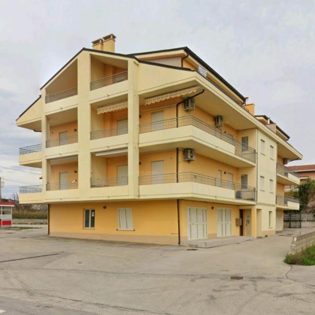 Emifra - Appartamento Comodo Sulla Costa Dei Trabocchi Torino di Sangro Esterno foto